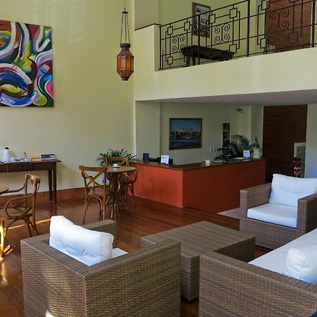 Hotel Cruz Do Pascoal Salvador Bagian luar foto